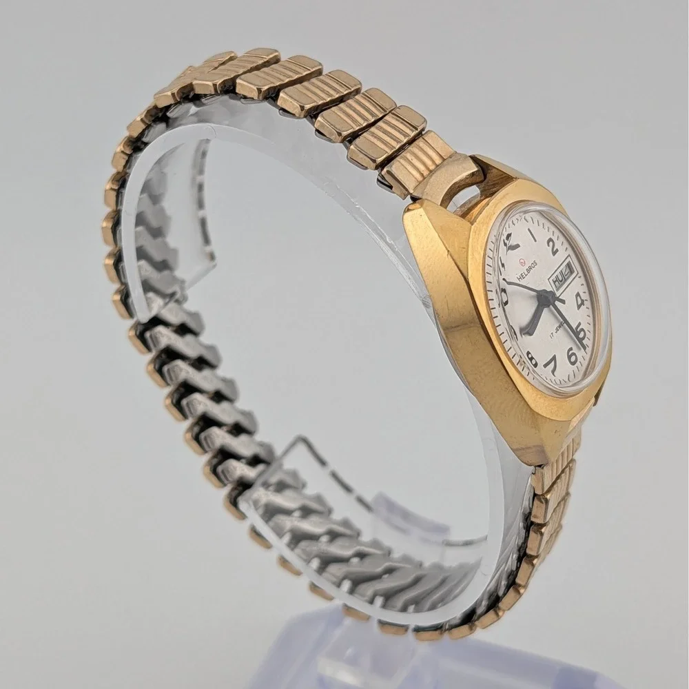 Vintage Helbros 17 Jewel Manual Wind Day Date White Dial Gold Tone Women's Watch